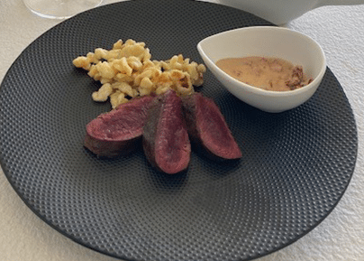 The taste of autumn on the plate: venison, spätzle and grand veneur sauce